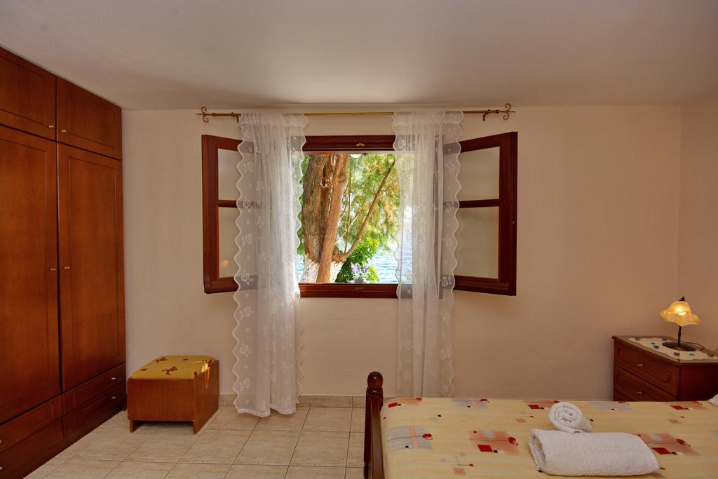 Alexandra Studios Kalamakia Bagian luar foto